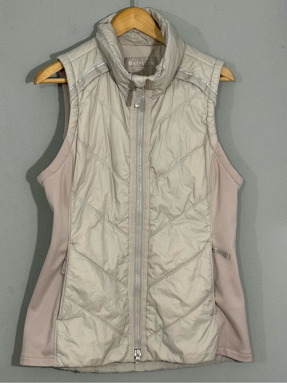 Athleta Cream Quilted Puffer Vest Full Zip Womens Large